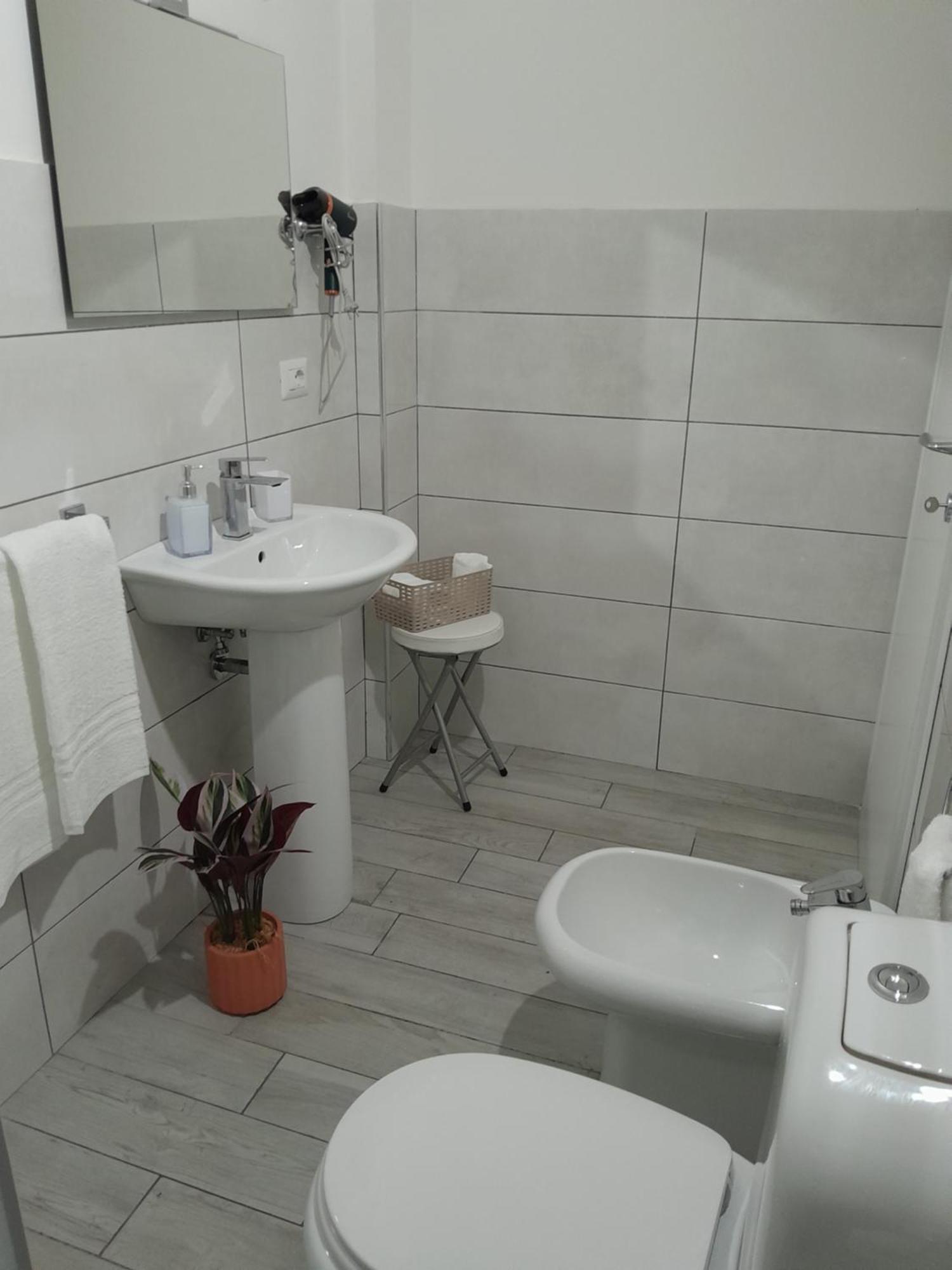 カターニア La Stazione 92 Bed & Breakfast エクステリア 写真